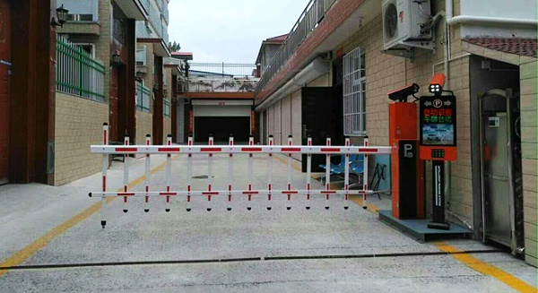 【真地自助缴费系统】停车自助缴费收费管理