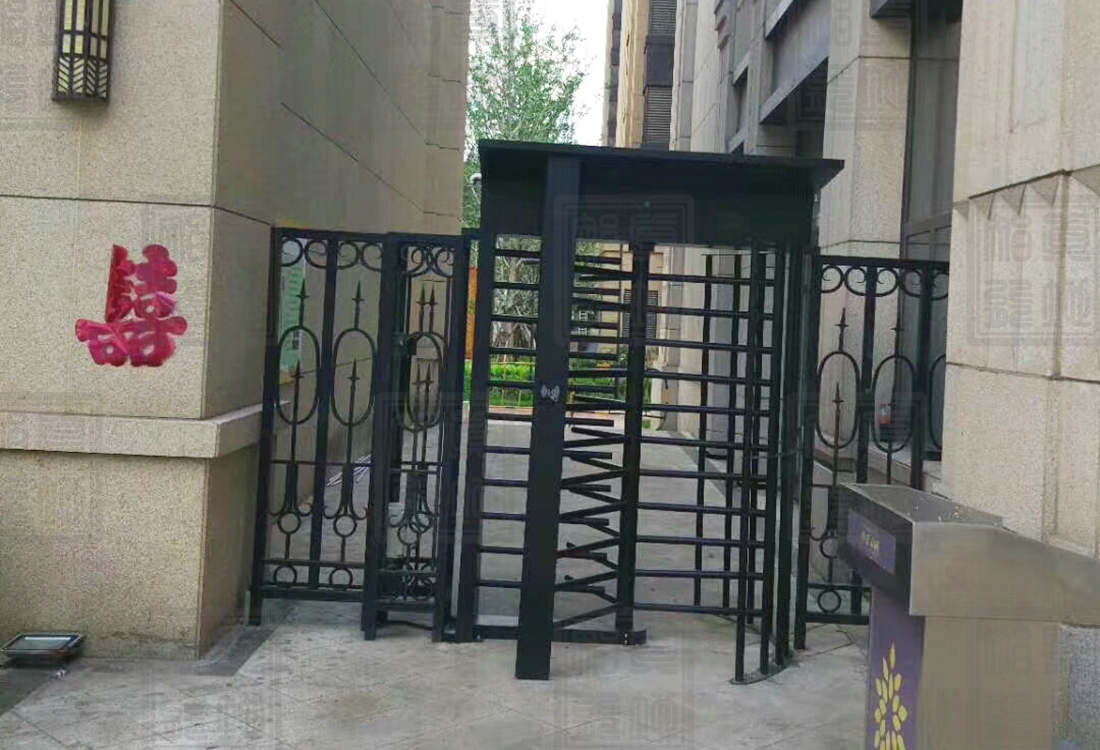 【真地产品篇】翼闸和全高转闸的区别